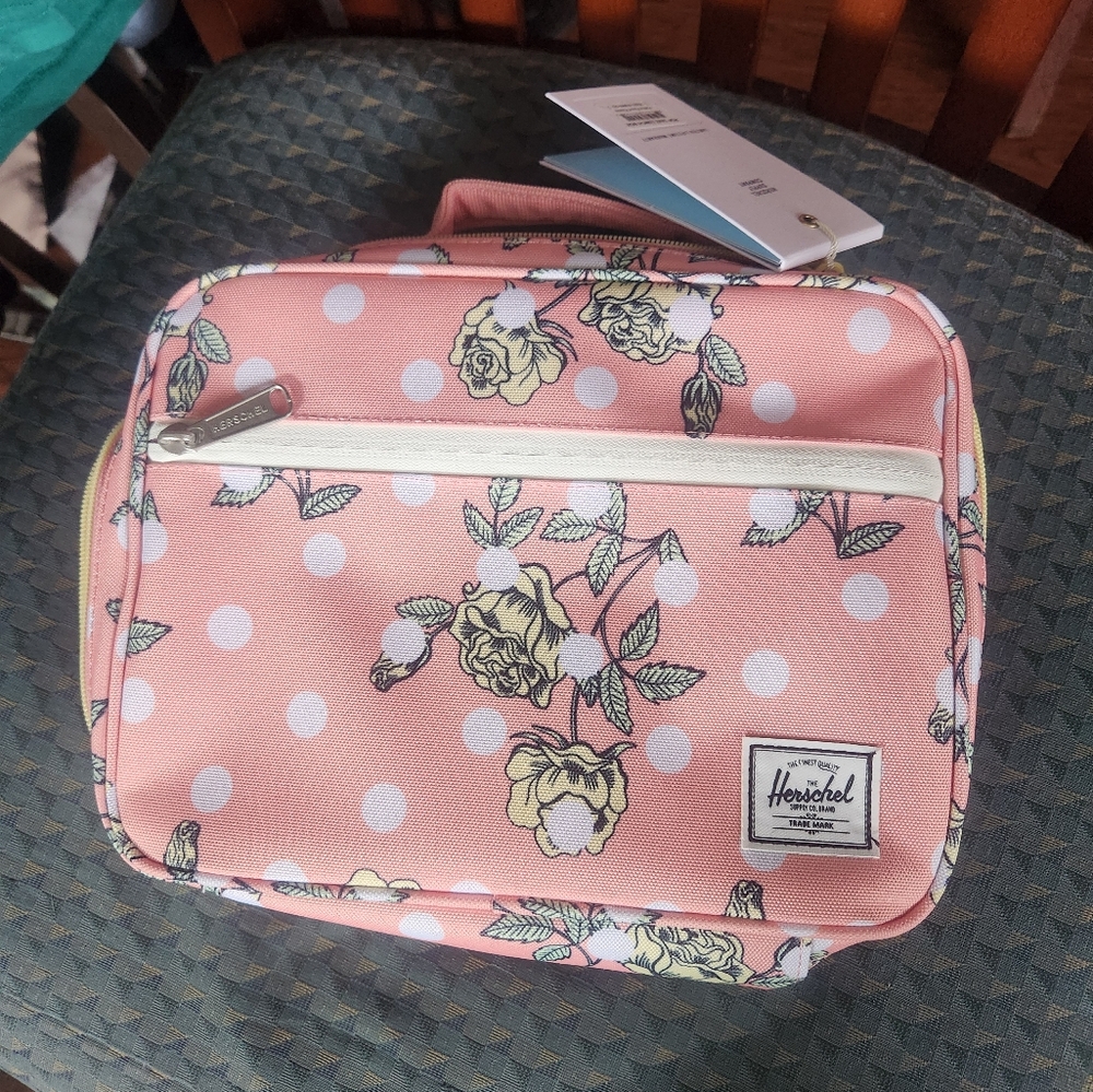 Herschel Pop Quiz Insulated Lunch Box NWT Peony Pink Floral Polka Dot
